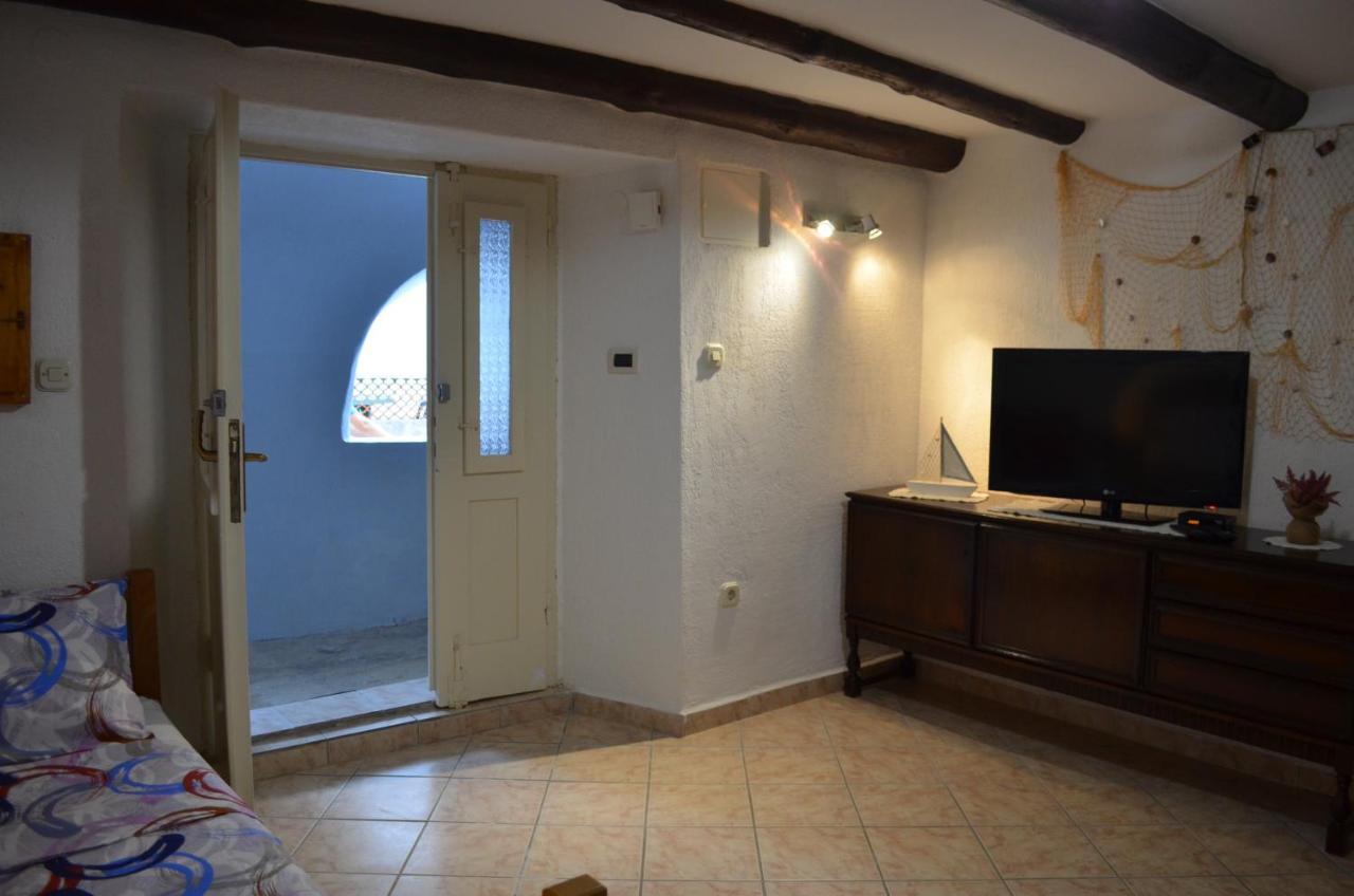 Apartment Stari Dvori Baška Kültér fotó